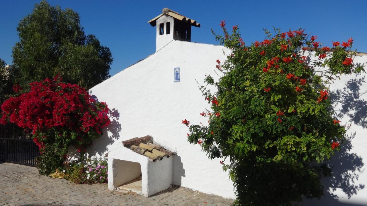 Casa Esperanca - Carefree Living With Big Private Pool And Great Views * Olhão