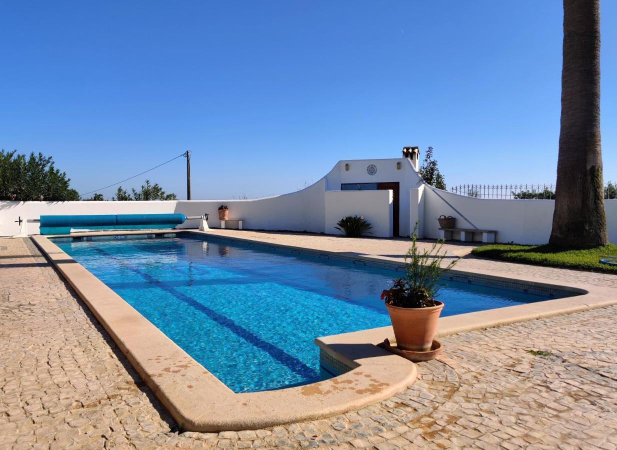 Casa Esperanca - Carefree Living With Big Private Pool And Great Views Olhão
